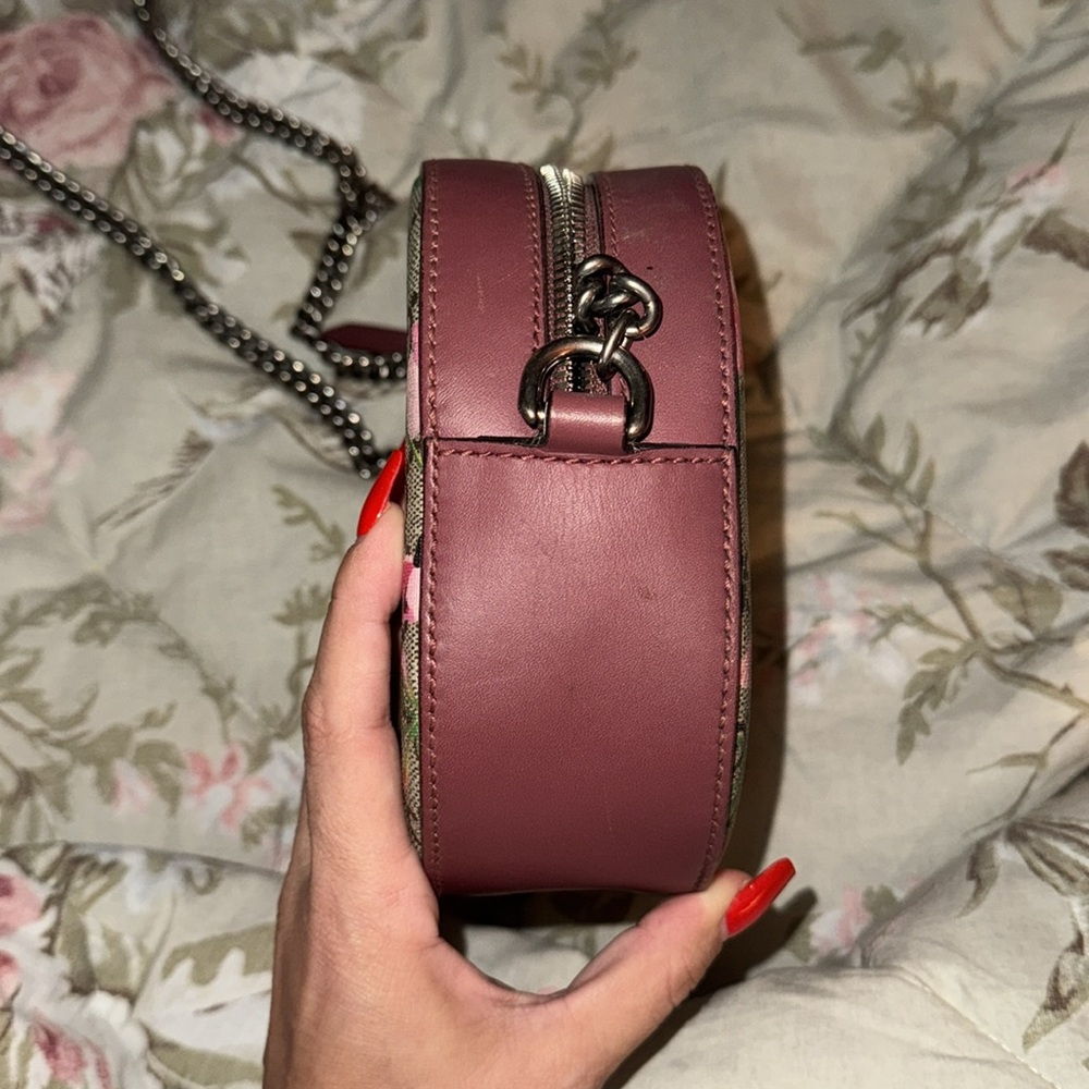 Gucci Supreme Blooms Crossbody - Picture 4 of 12